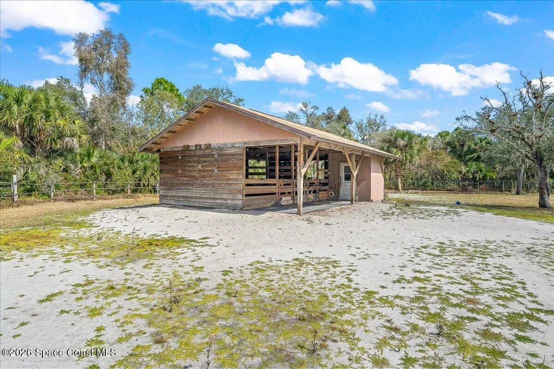 Photo of 2365 Corey Road