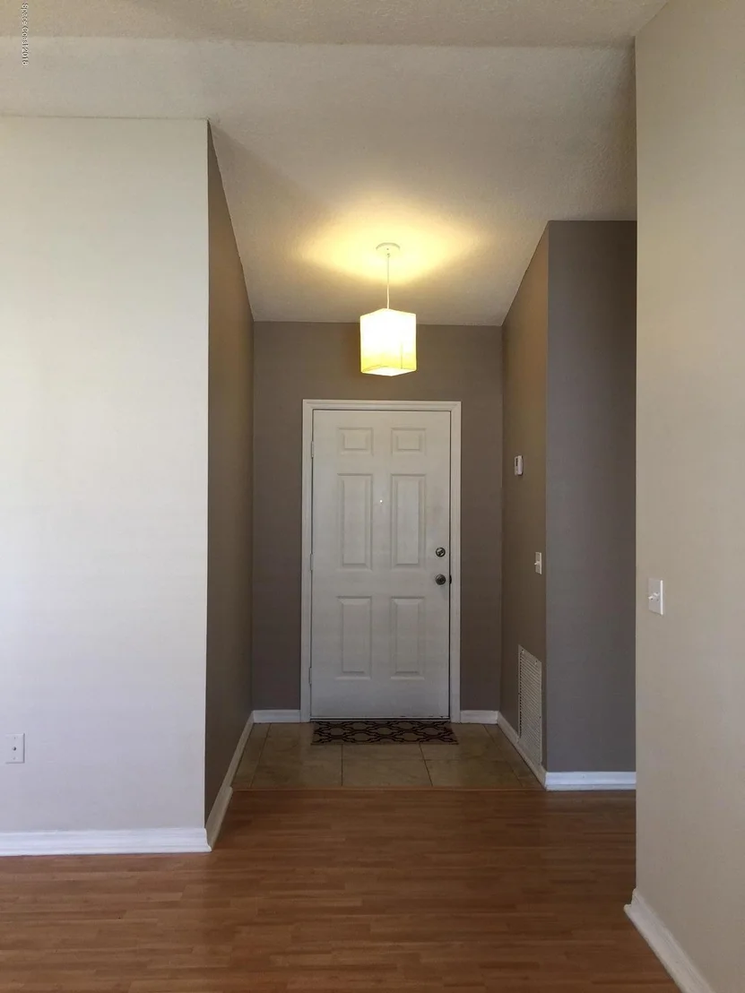 Photo of 805 Bracken NE