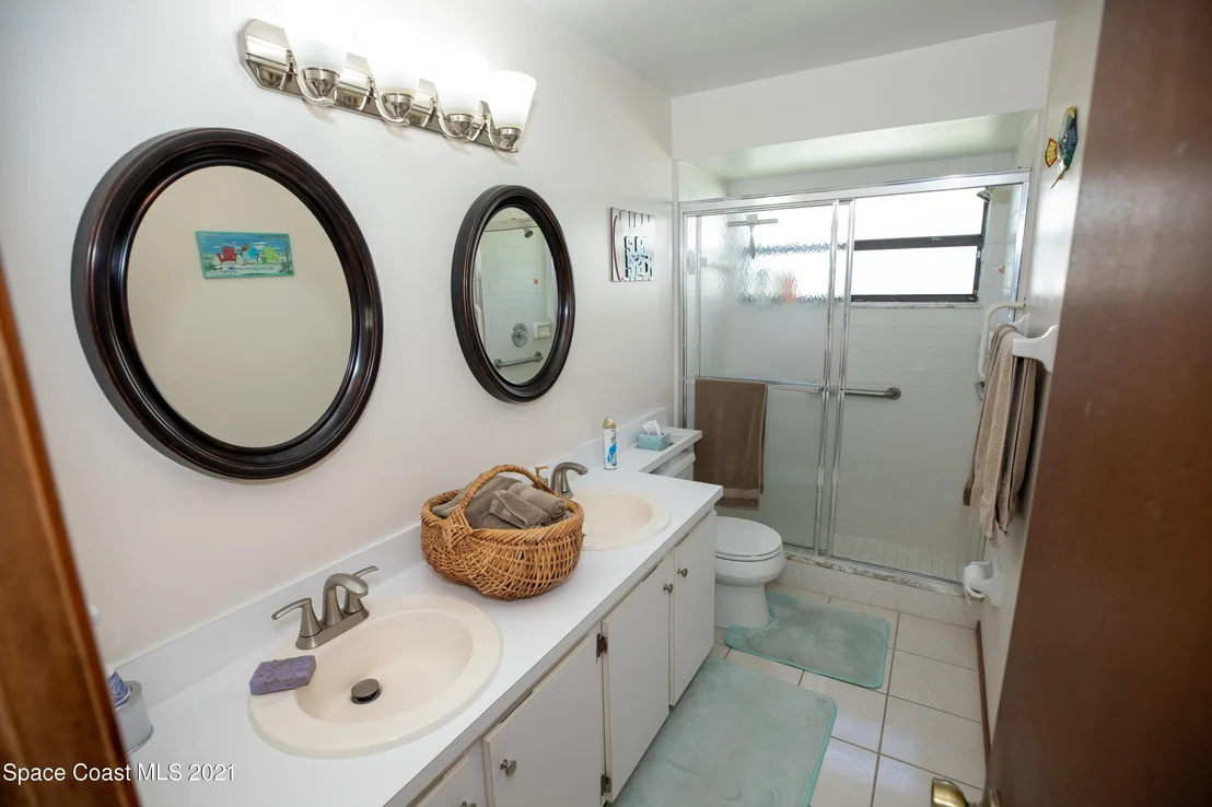 Photo of 1436 Brook Drive