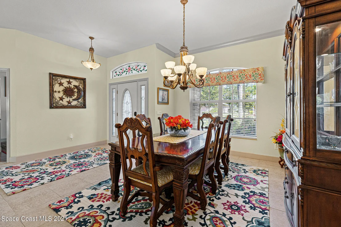 Photo of 170 Ridgemont Circle SE