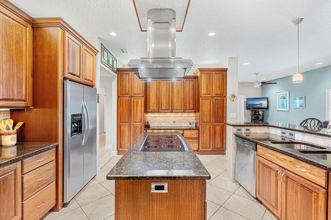 Photo of 585 Cinnamon Drive