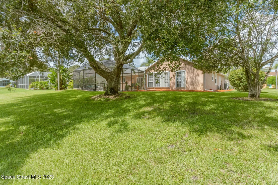 Photo of 3309 Lake View Circle