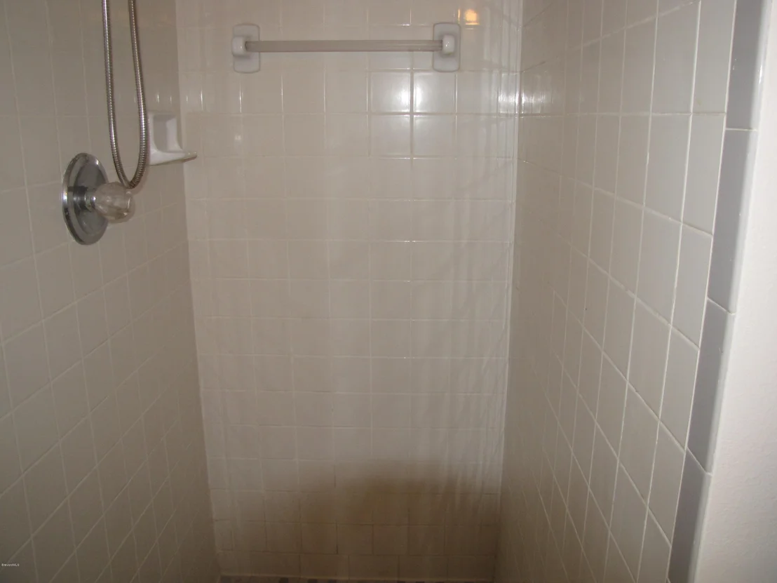 Photo of 5332 JAMAICA Road