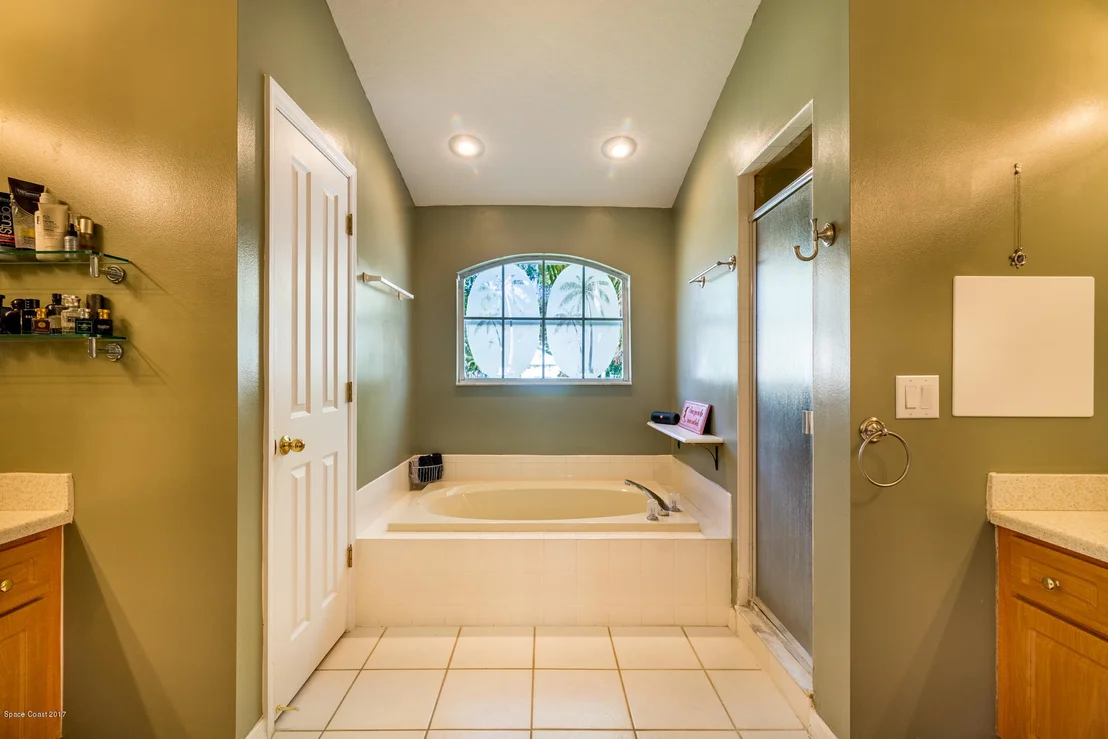 Photo of 235 Pelican Drive