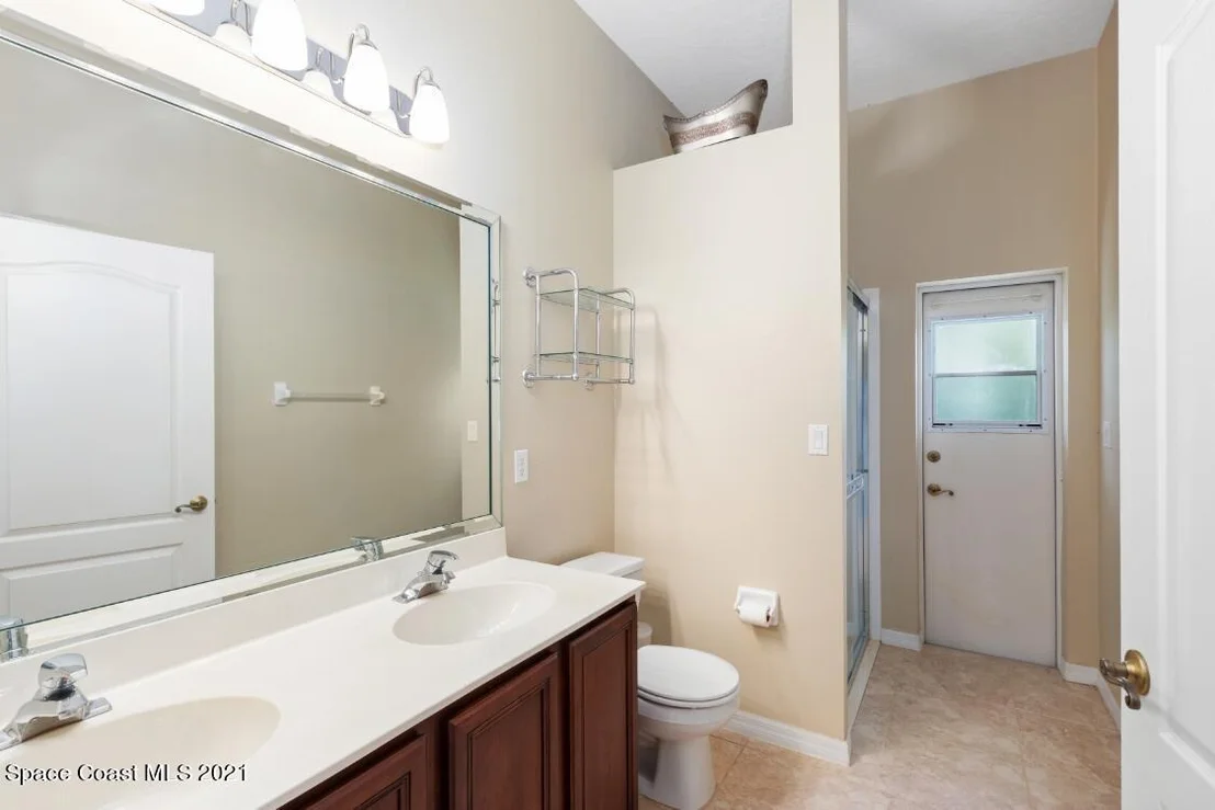 Photo of 4648 Alamanda Drive