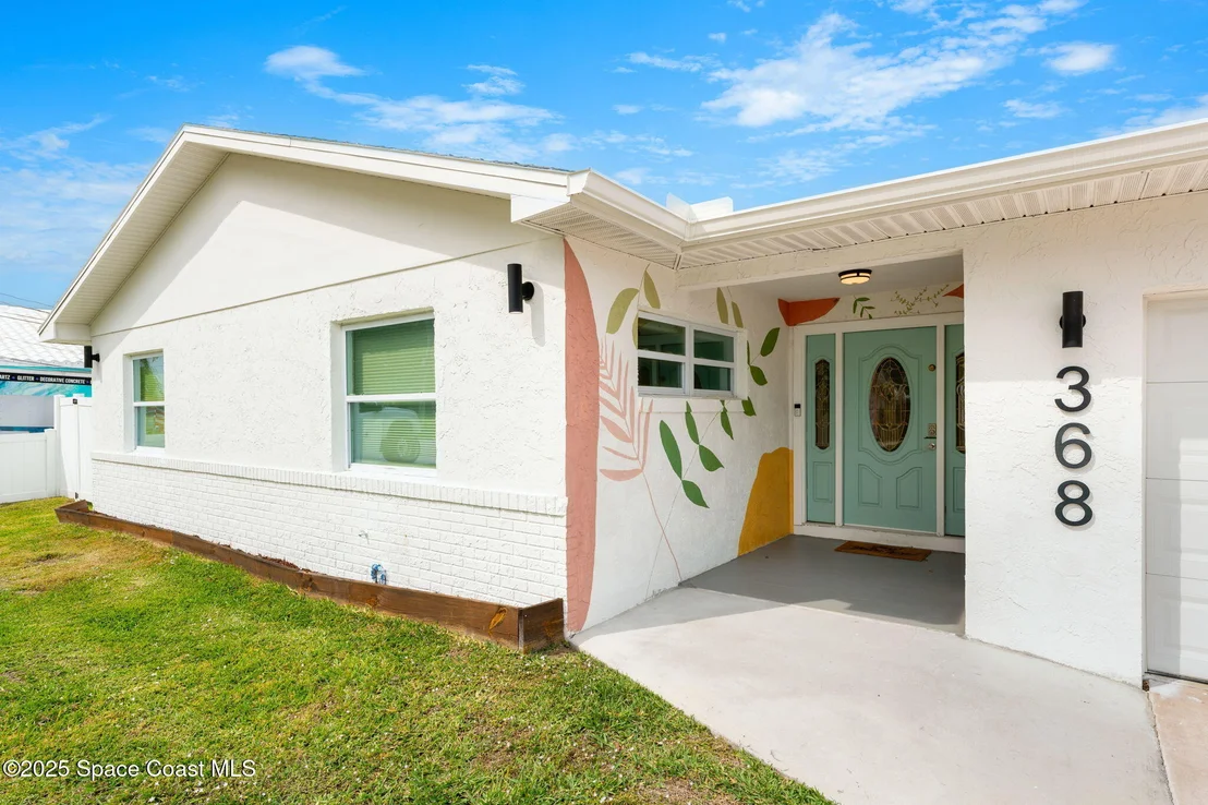 Photo of 368 Carmine Drive