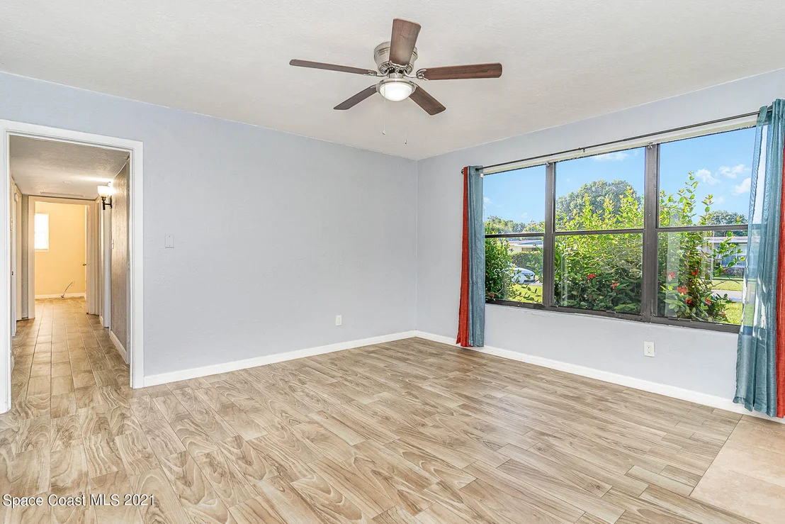 Photo of 1208 Myrtle Lane