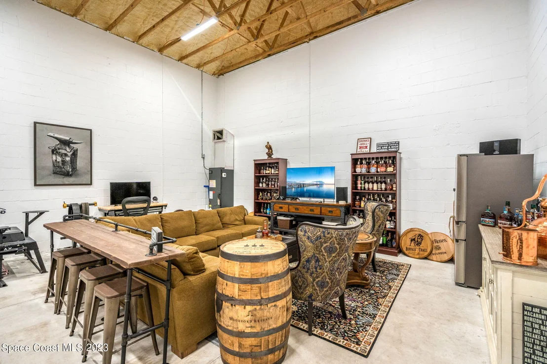 Photo of 5655 Willoughby Drive