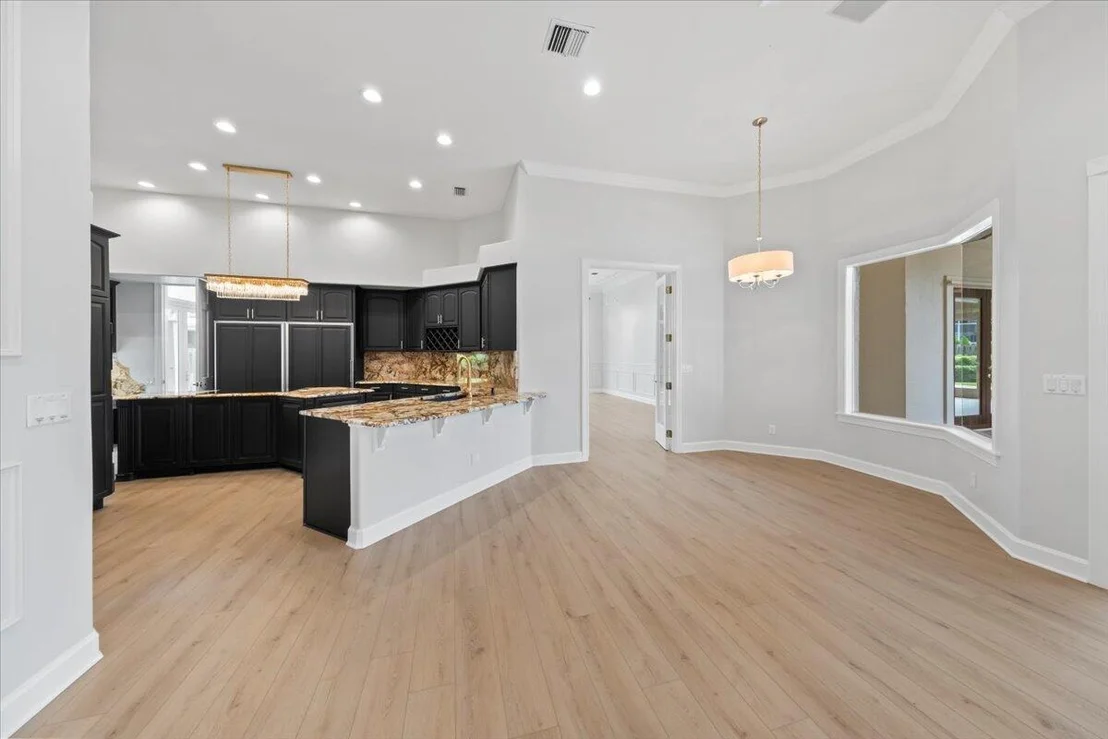 Photo of 405 Newport Drive