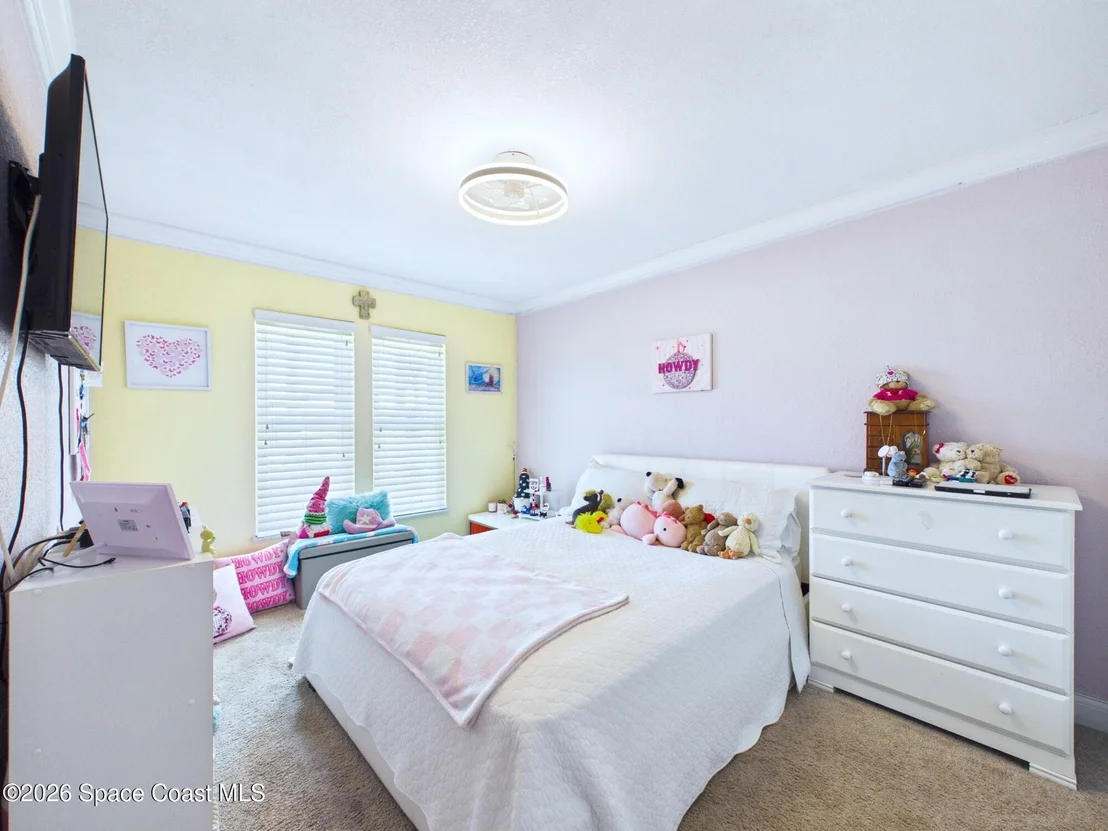 Photo of 645 Kingston Circle