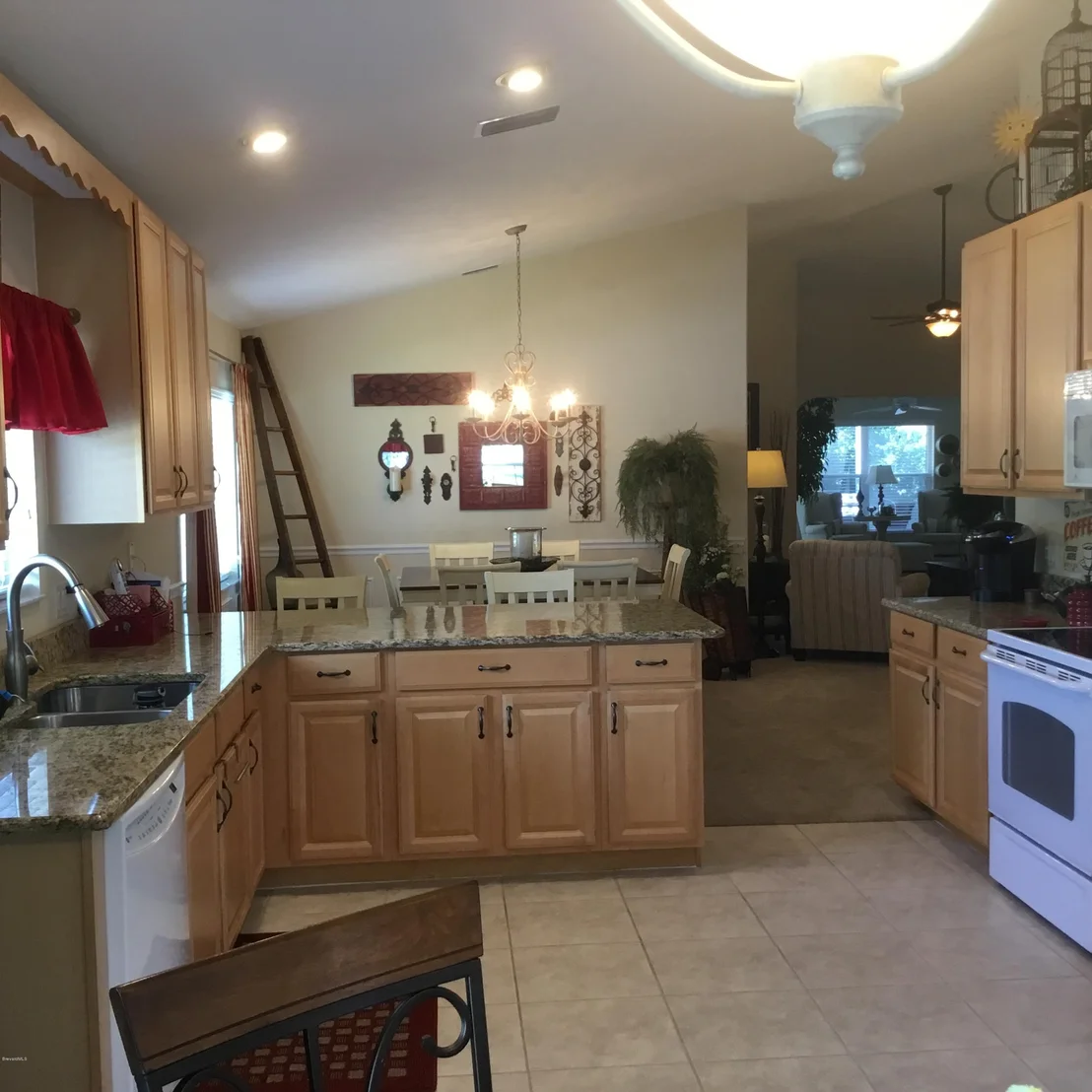 Photo of 7107 Broderick Drive