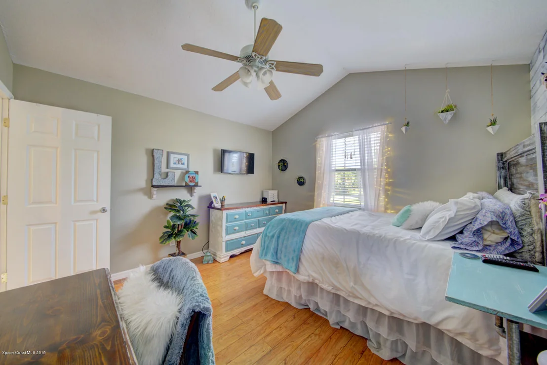Photo of 6300 Janina Road