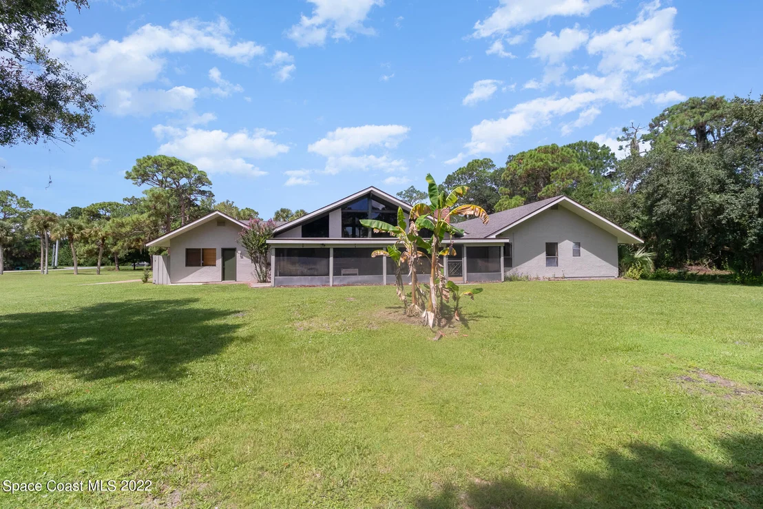 Photo of 2187 Turtle Mound Road