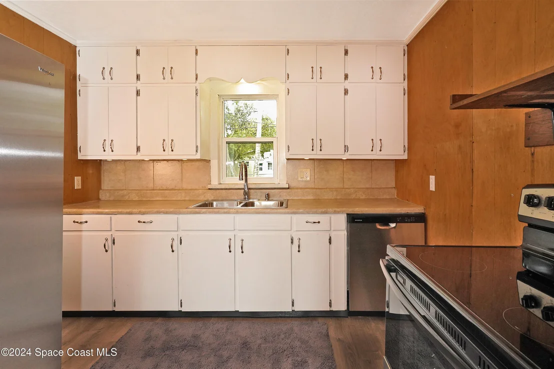 Photo of 2526 Cocoanut Drive