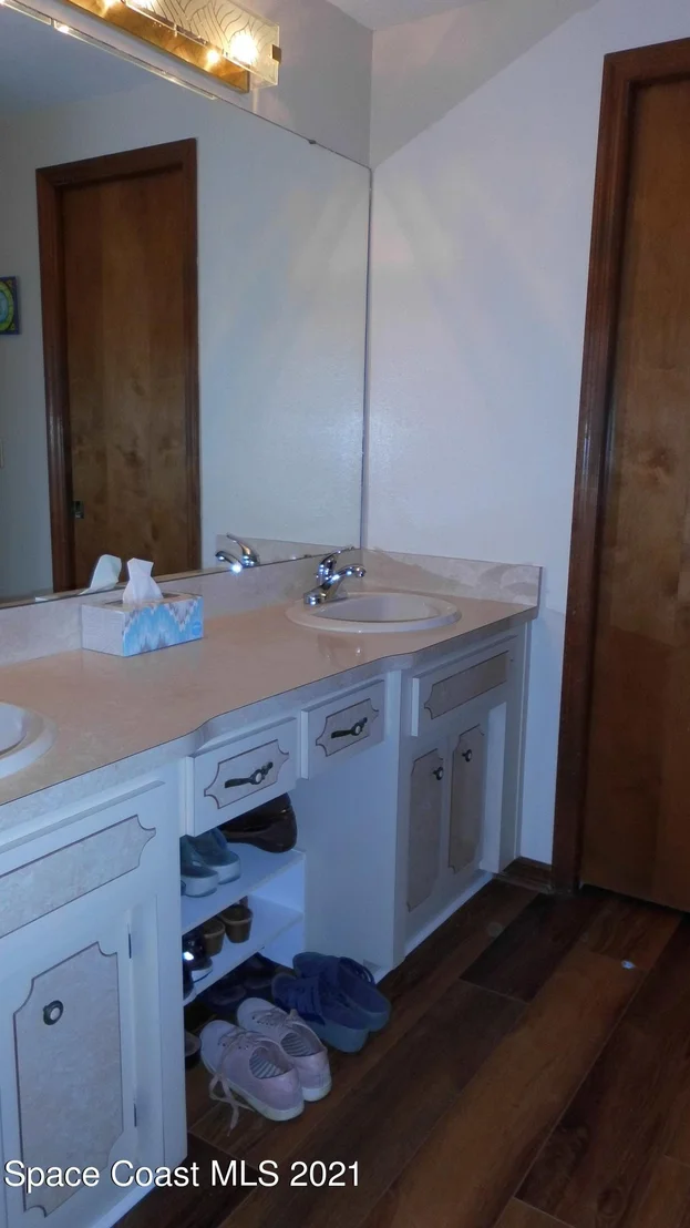 Photo of 735 Atlantic Drive