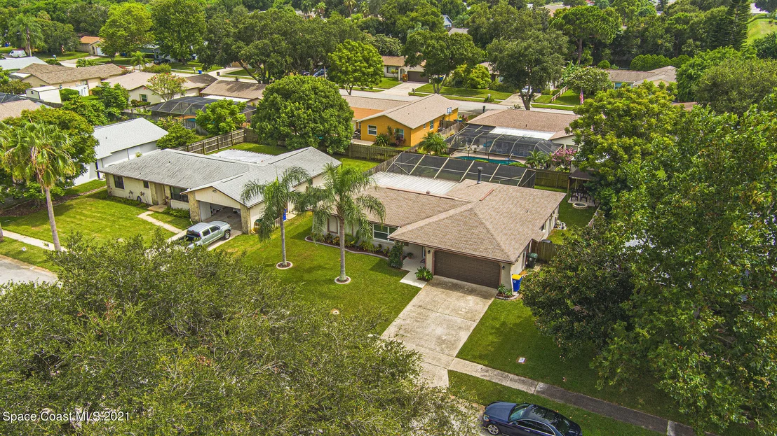 Photo of 845 Berkshire Drive