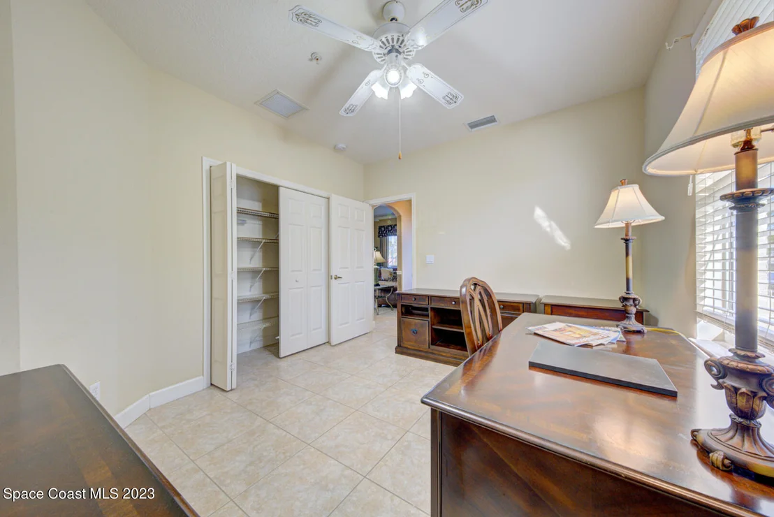 Photo of 2614 Canterbury Circle