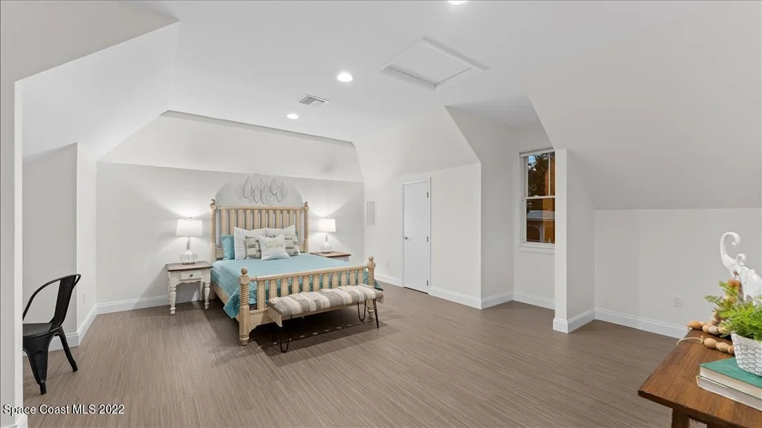 Photo of 1335 Rockledge Drive
