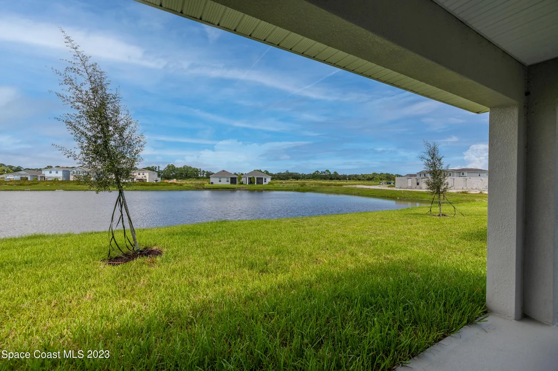 Photo of 1117 SE Canfield Circle SE