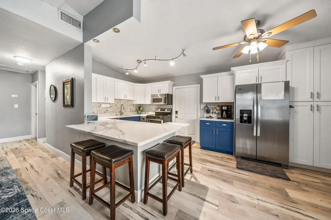 Photo of 251 Avenida Del Sol