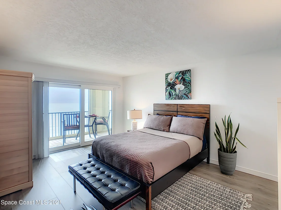 Photo of Unit 412 at 175 Highway A1a