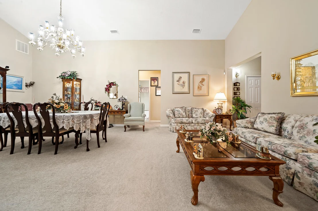 Photo of 5261 Extravagant Court