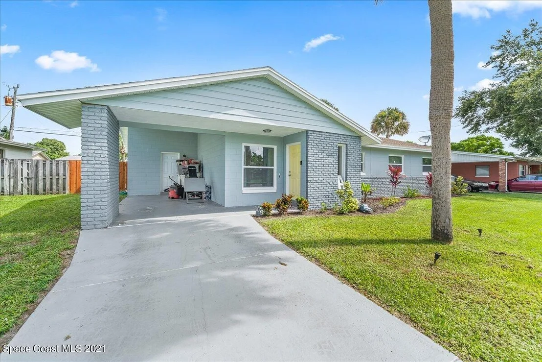 Photo of 982 Macco Road
