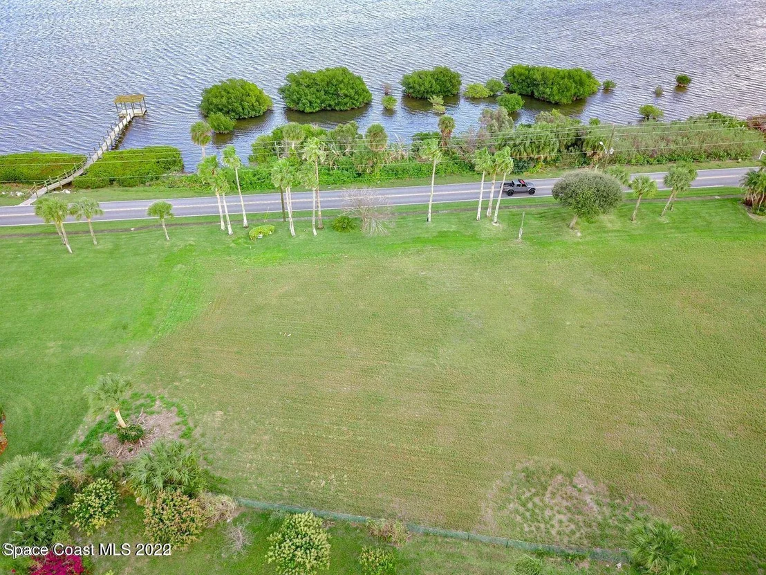 Photo of 295 Utopia Circle