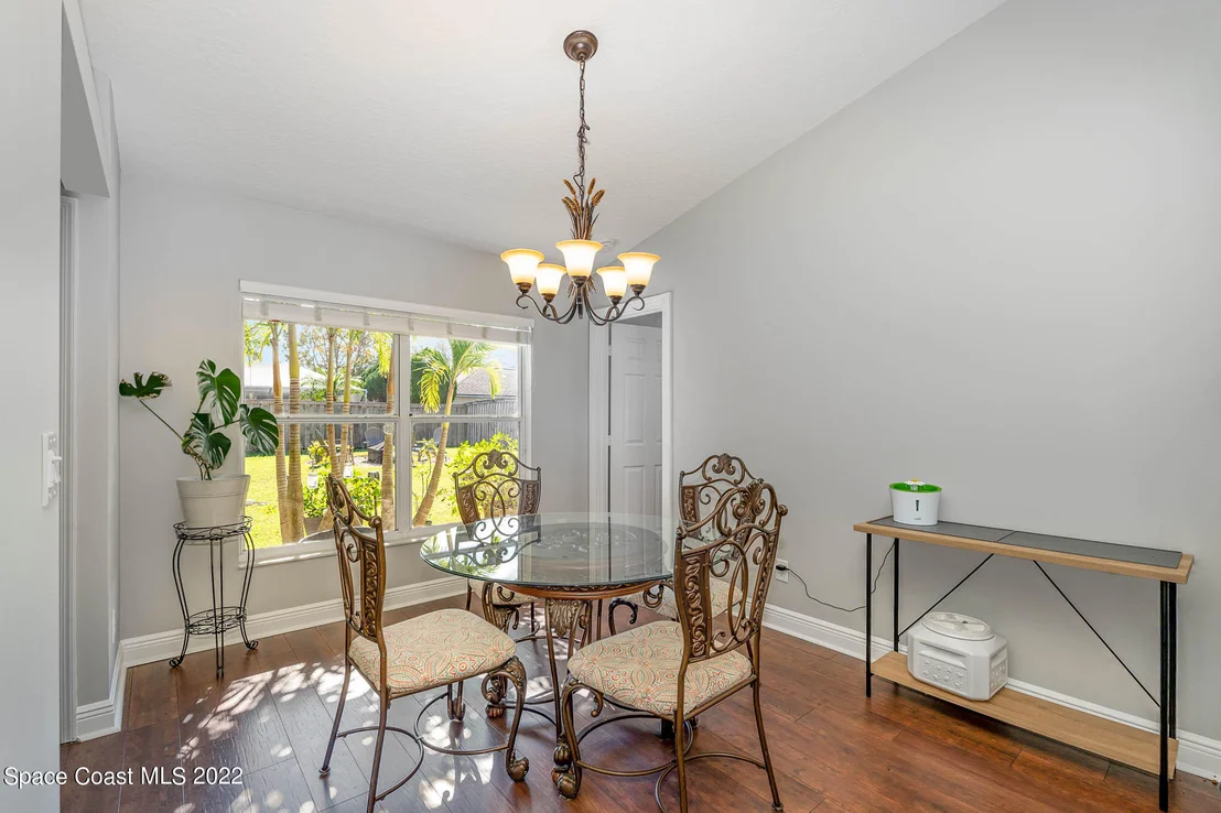 Photo of 4921 Buttonwood Drive
