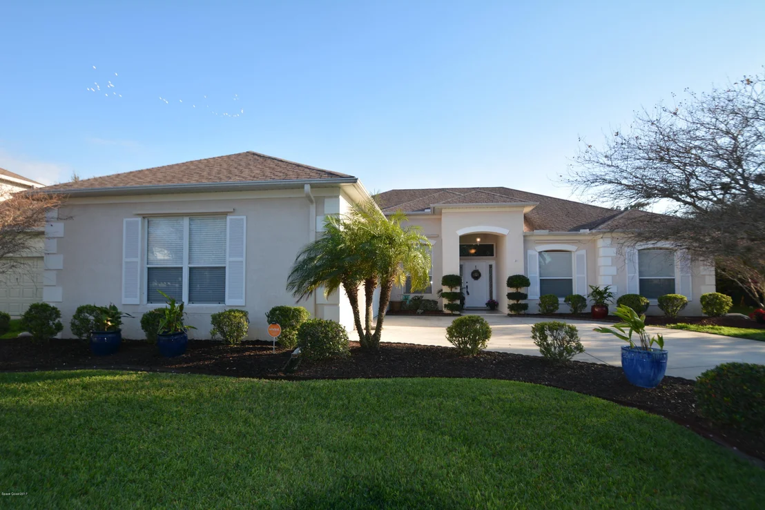 Photo of 2741 Englewood Drive