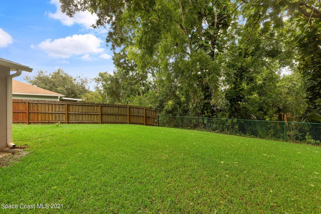 Photo of 2412 Devonswood Road