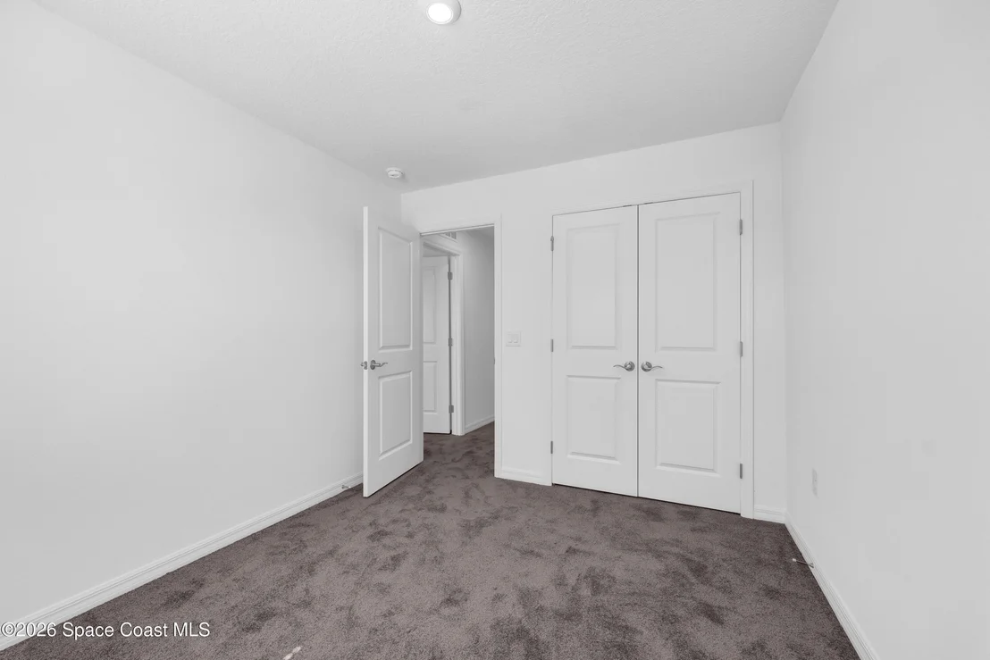 Photo of 897 Castleford Avenue NE