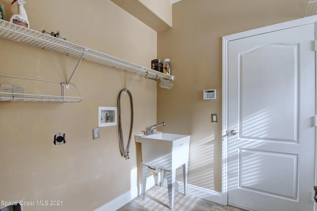 Photo of 2231 Bridgeport Circle