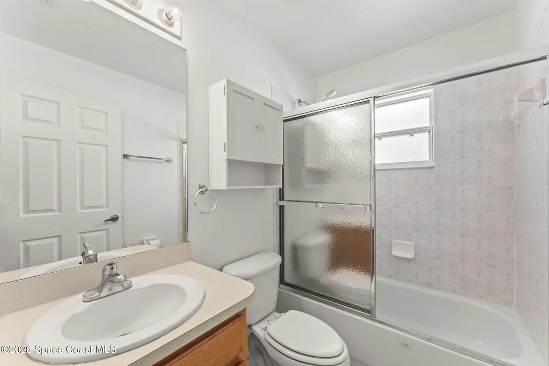 Photo of 1021 Pine Creek Circle NE