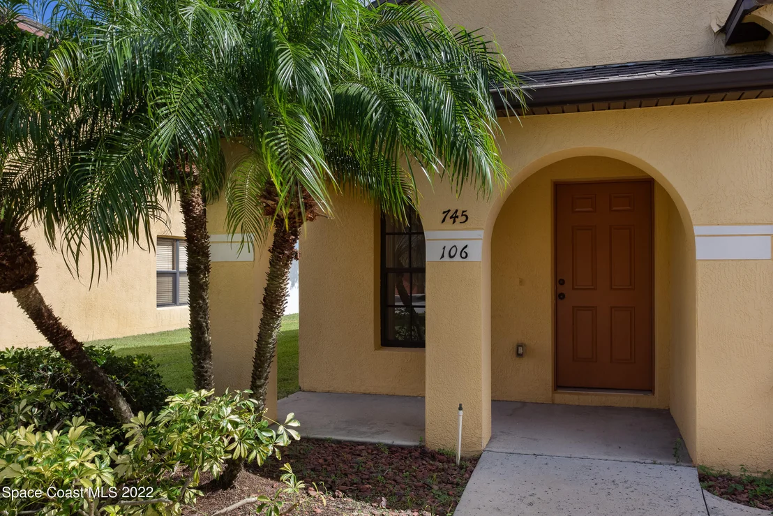Photo of Unit 106 at 745 Luminary Circle