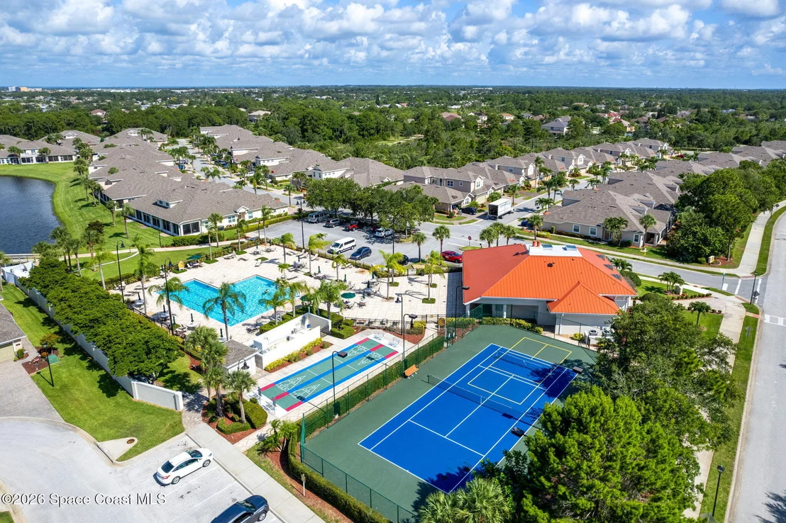 Photo of 1747 Croghan Drive