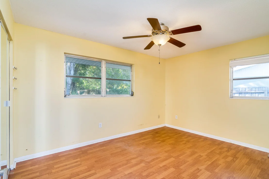 Photo of 2938 Chipper Drive NE