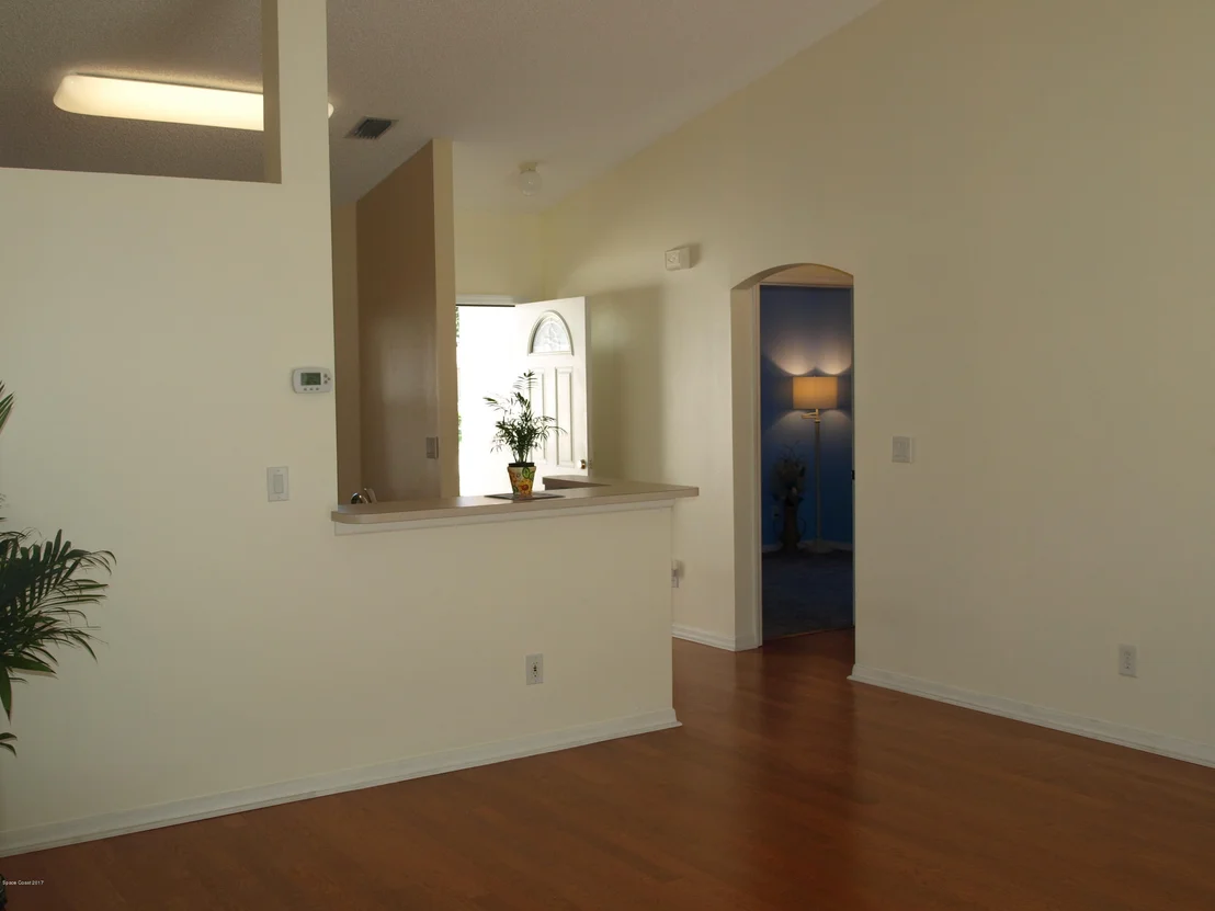 Photo of 520 Benton Drive