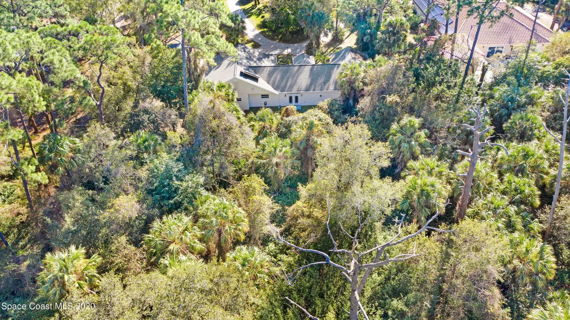 Photo of 6420 South Drive