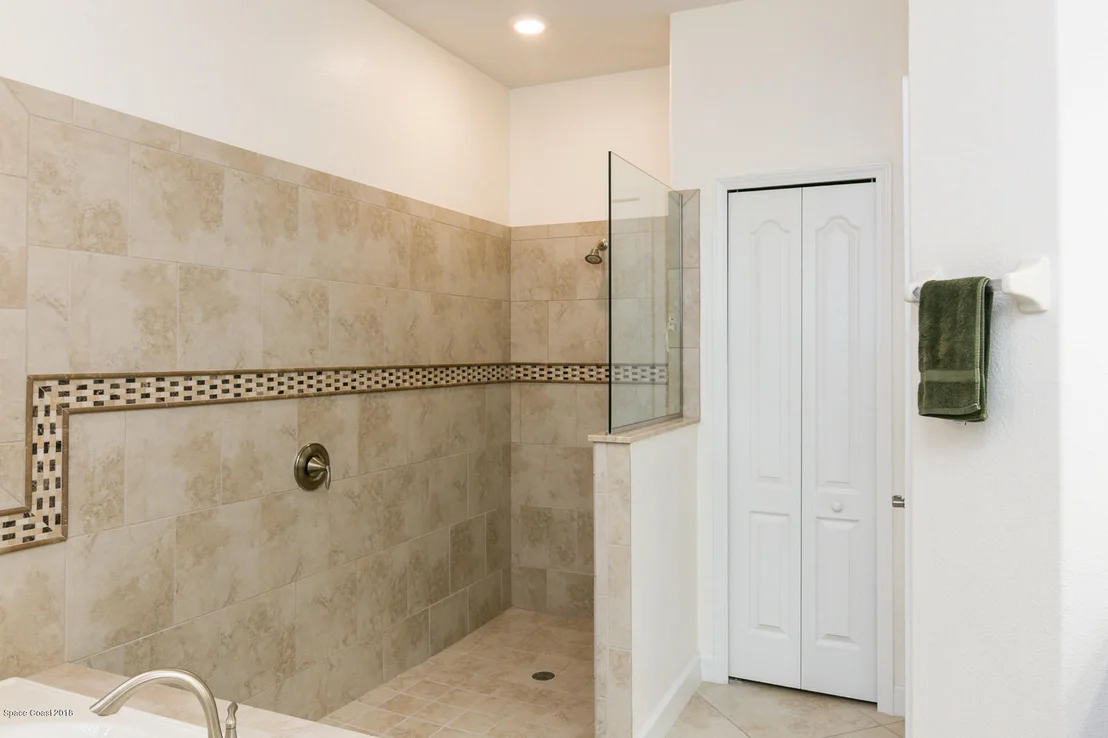 Photo of 3223 Balboa Place