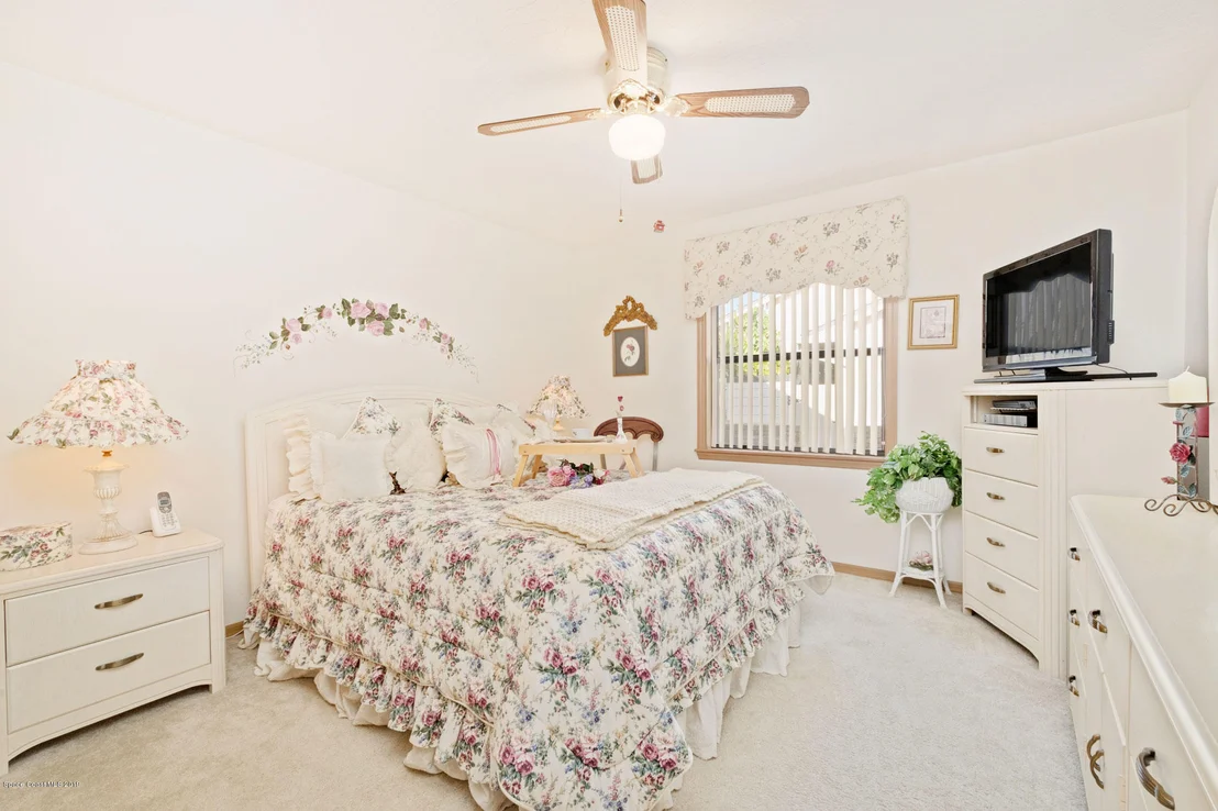 Photo of 561 Crystal Lake Drive
