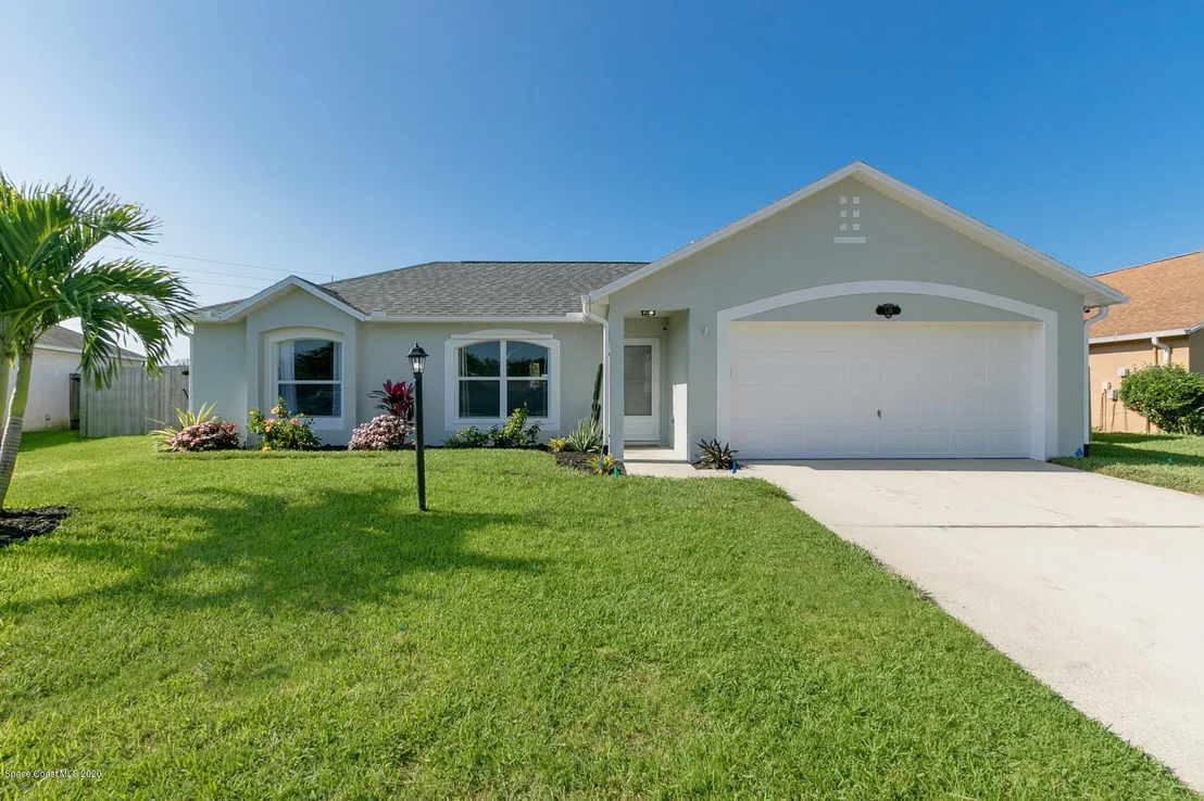 Photo of 239 Mcclain Dr