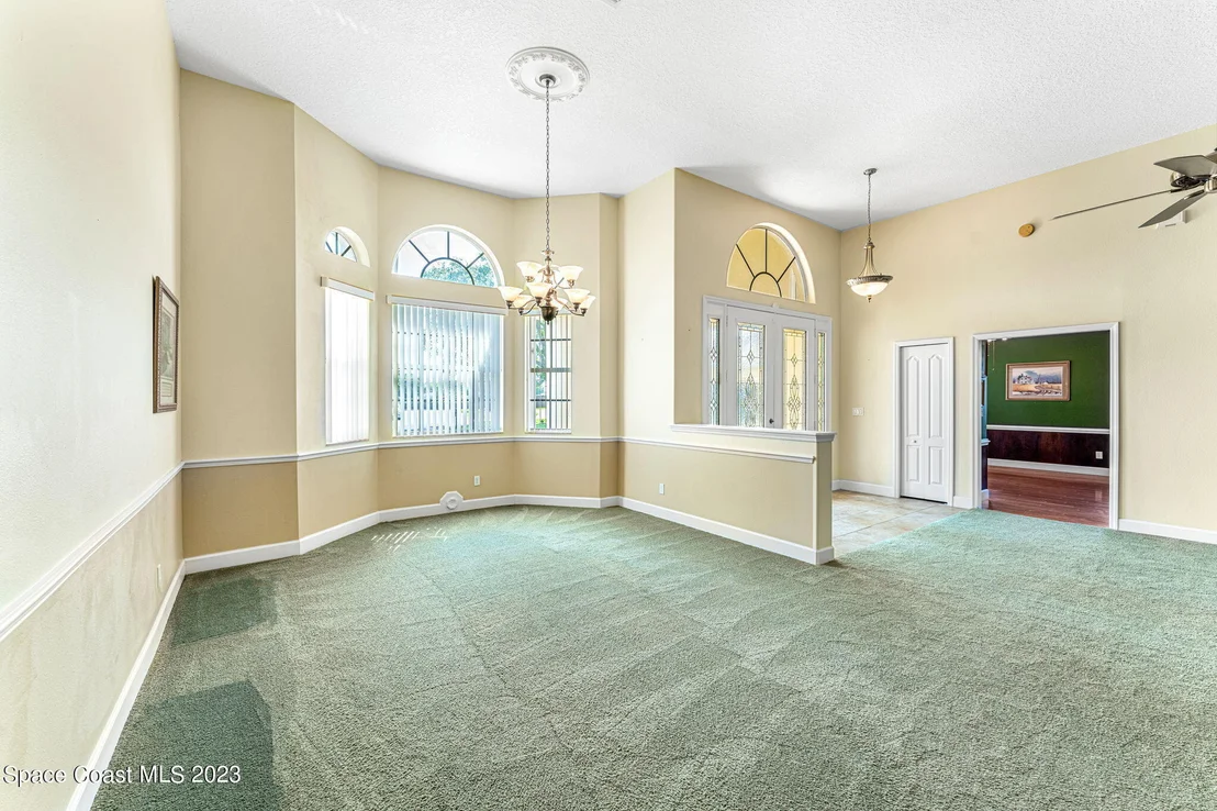 Photo of 1368 Centennial Way