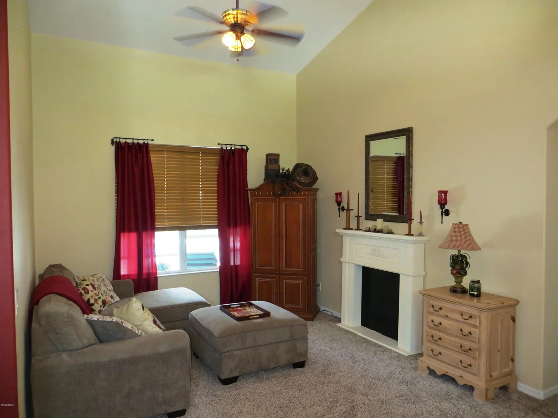 Photo of 1520 Whitman Drive