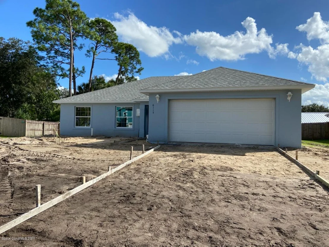 Photo of 6115 Degan Road