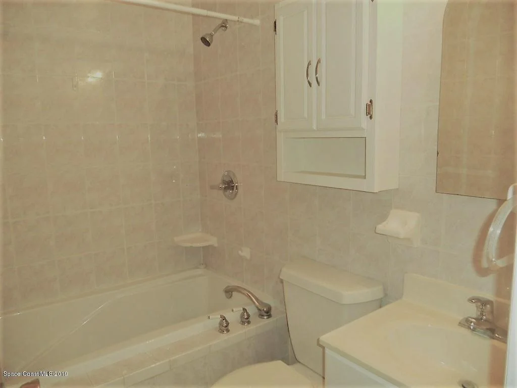 Photo of 551 Avignon Drive