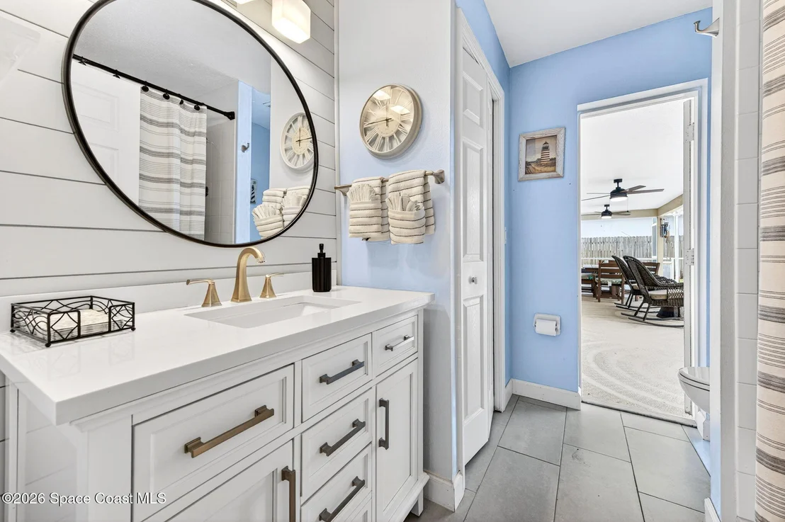 Photo of 1386 York Circle