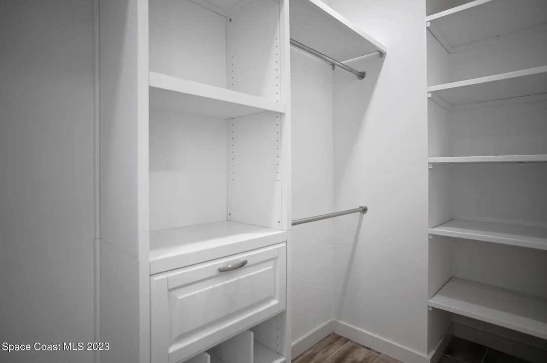 Photo of 440 Coconut Drive