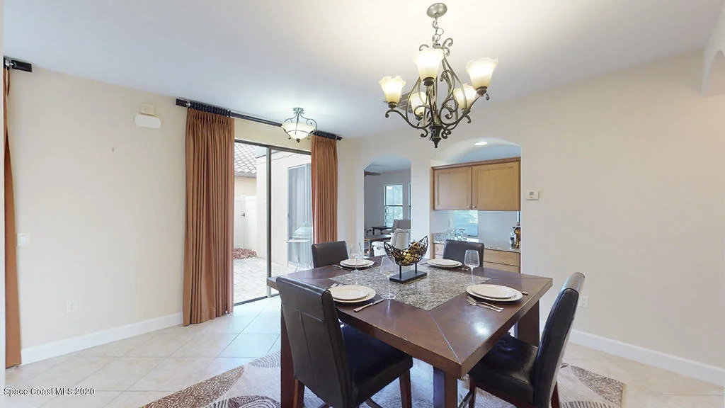 Photo of 718 Monterey Drive
