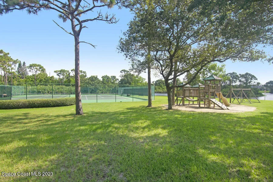 Photo of 4380 Canard Road
